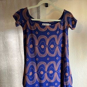 Fighting Eel top/dress? Size small